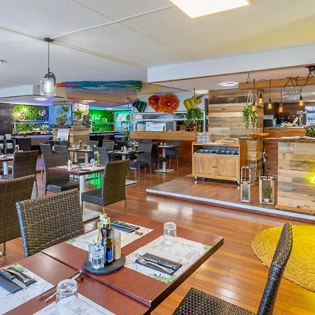 Du Poete Hotel 3*