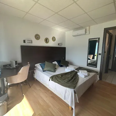 Otel Du Poete